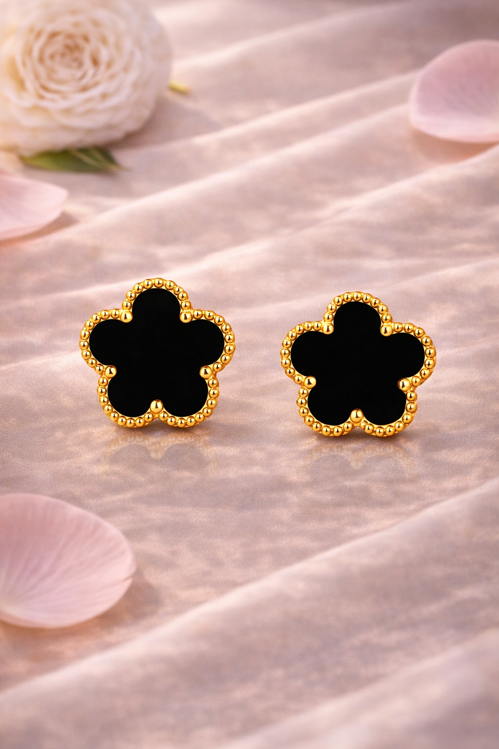 Pendientes Flor Lucea™ – Acabado Oro 18K