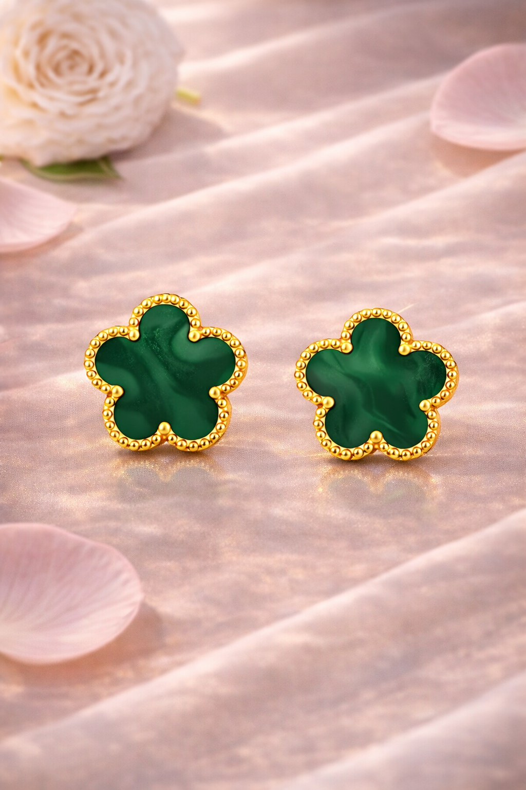 Pendientes Flor Lucea™ – Acabado Oro 18K