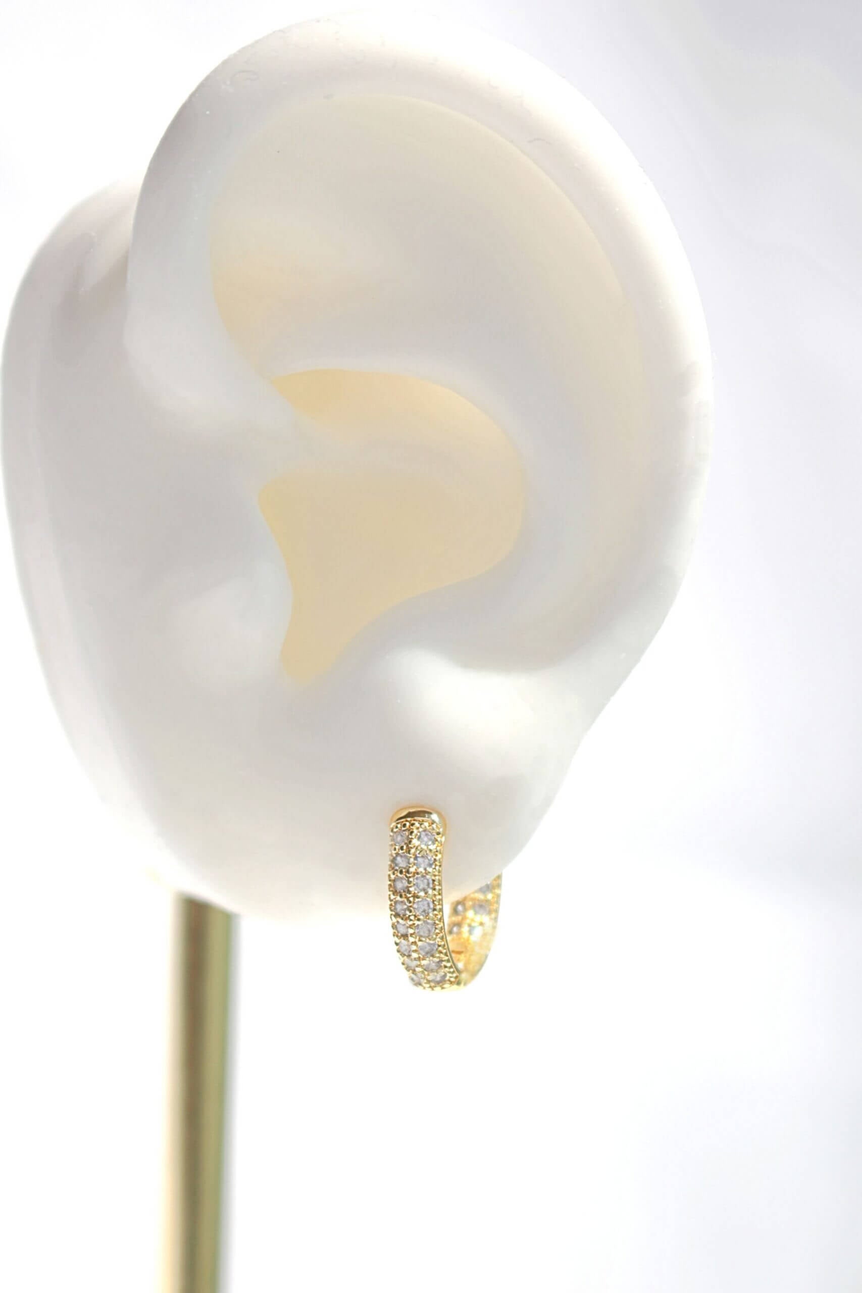 Pendientes Aro de Circonitas – Oro 24K